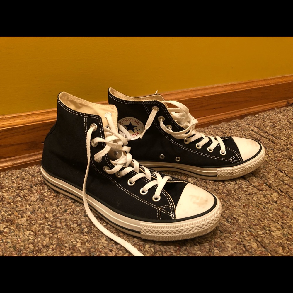 Converse high tops MENS 9/WOMENS 11